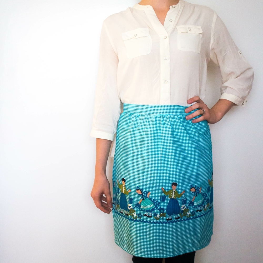 New handmade half apron
